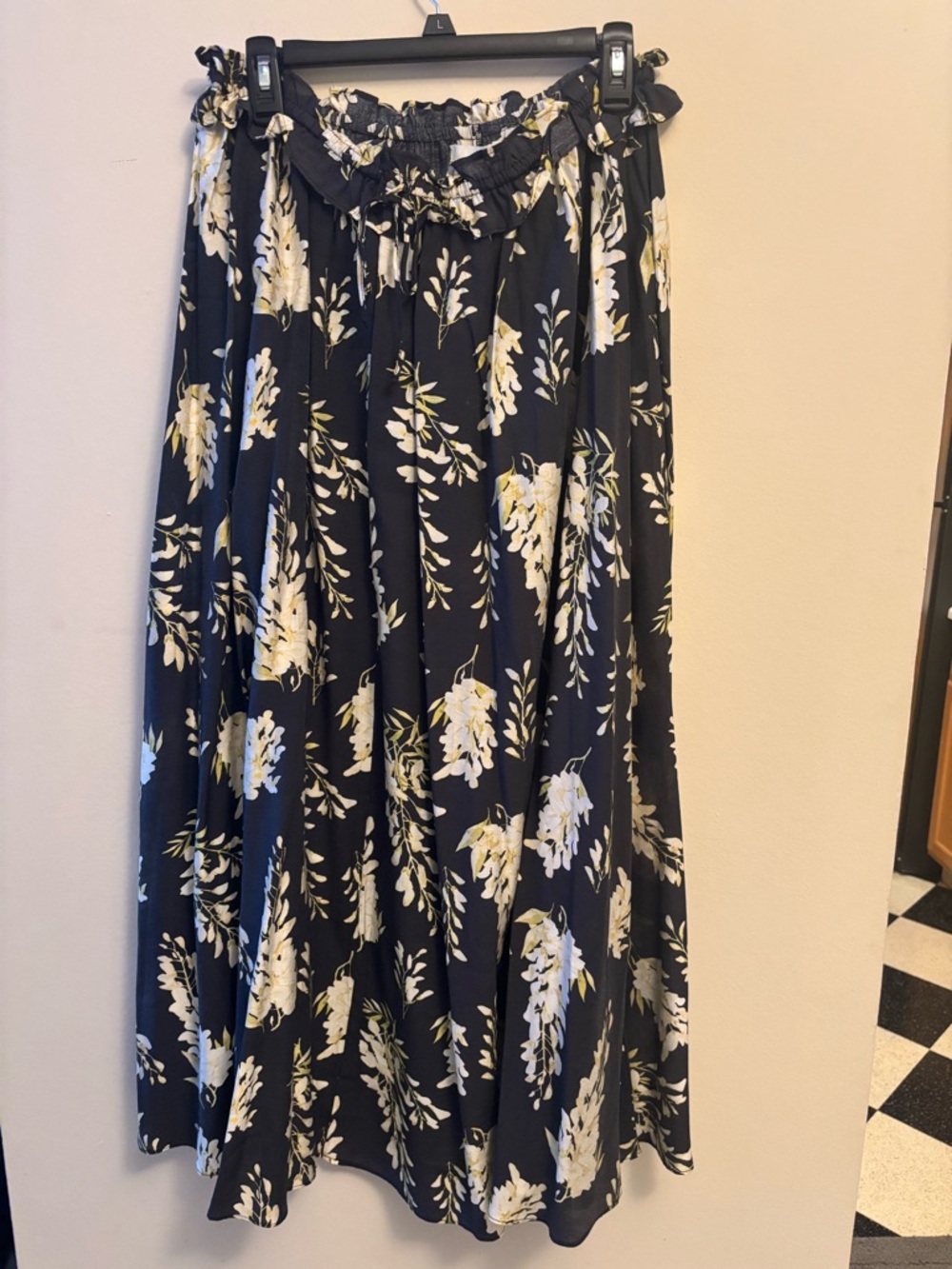 H&M Black Maxi Skirt with White and Cream Floral Print